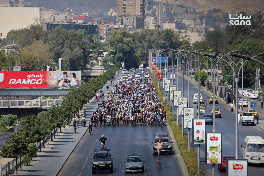 نَقود من أجل غدٍ أخضر.. مسير دراجات يجوب شوارع دمشق